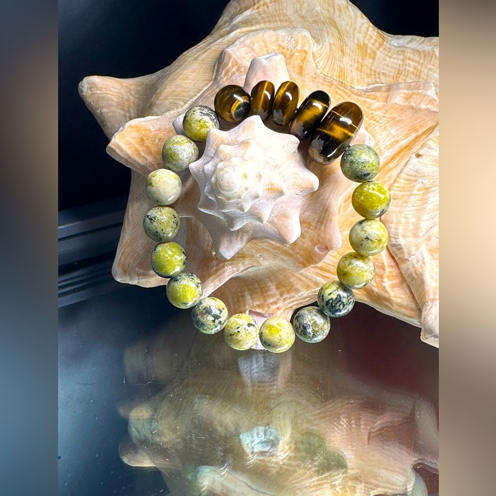 YELLOW GRASS TURQUOISE + TIGERS NATURAL BRACELET size 7”